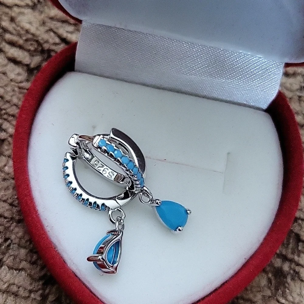 Turqoise 925sterling silver earrings - Picture 3 of 3
